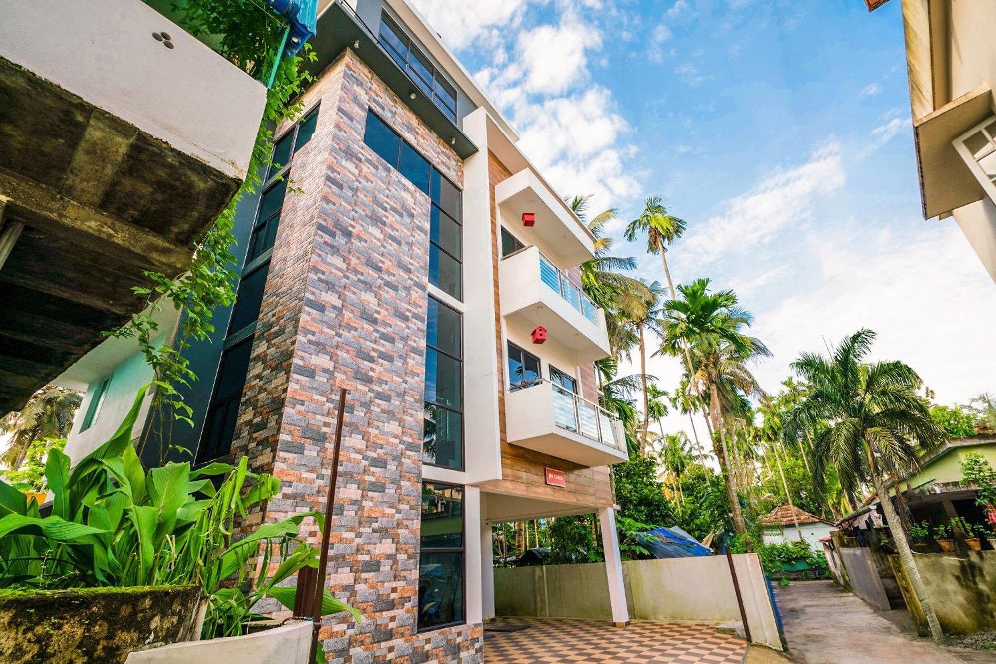 Hotel O Thykoodam Apartments Kochi Exterior foto